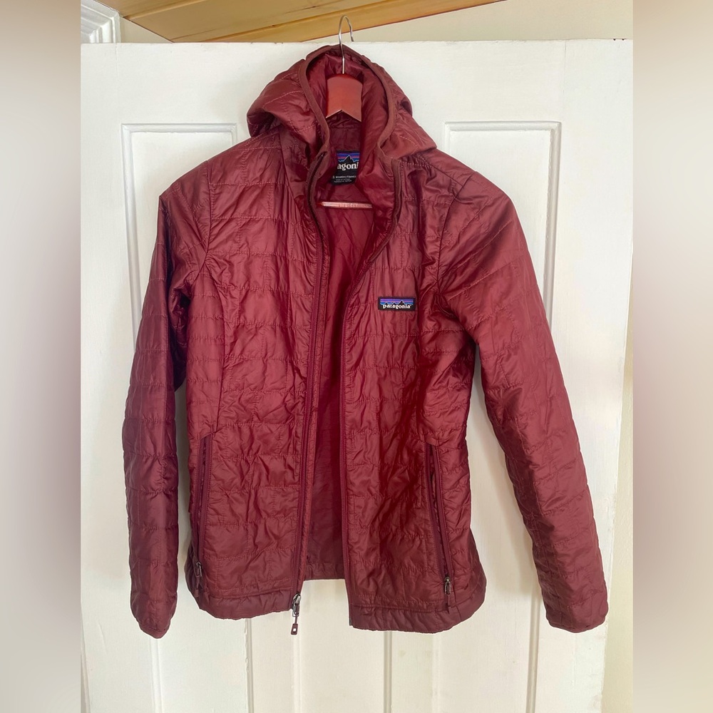 Women’s Patagonia hooded XXS coat